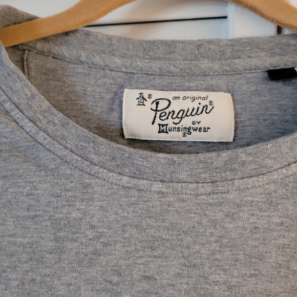 Penguin Gray Tee with tartan plaid pocket XXL - Picture 3 of 3